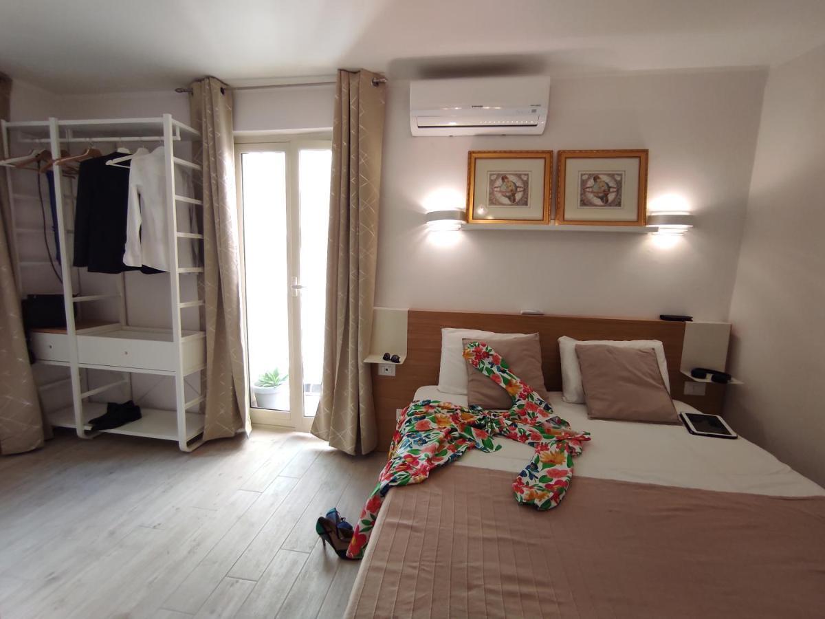 Taormina House Apartment Bagian luar foto